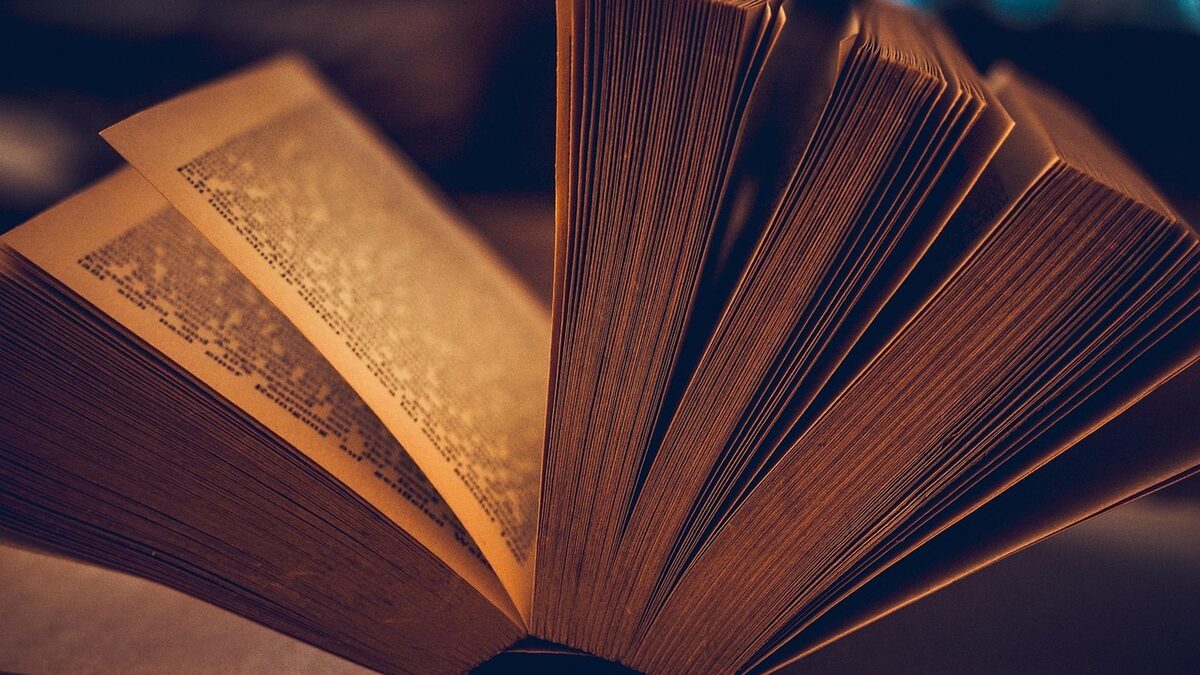 Jellyfish Reveal Alternative Biological Timekeeping System